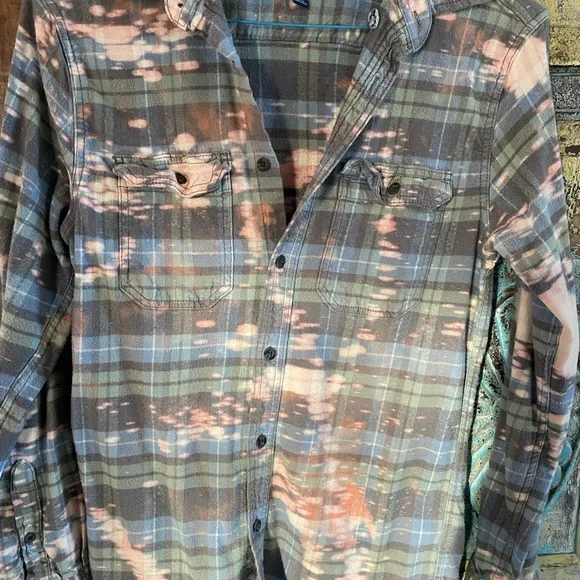 Soft Cozy Flannel Cabincore Shirt - Picture 7 of 10